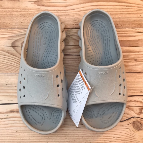 Crocs Echo Slide - Picture 1 of 16